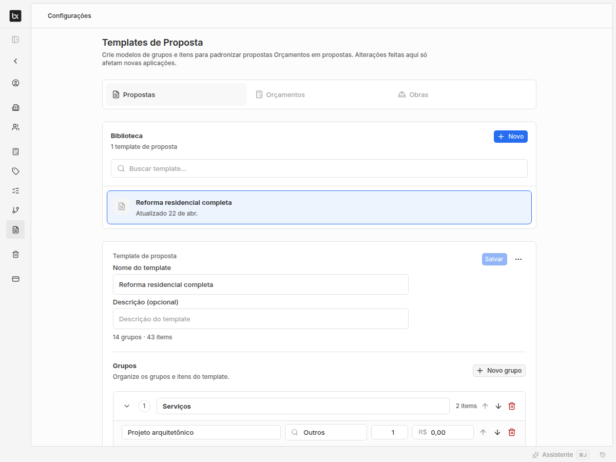 Tela Templates em Configurações com tabs Propostas, Orçamentos e Obras, biblioteca de templates e editor de grupos e itens do template selecionado.